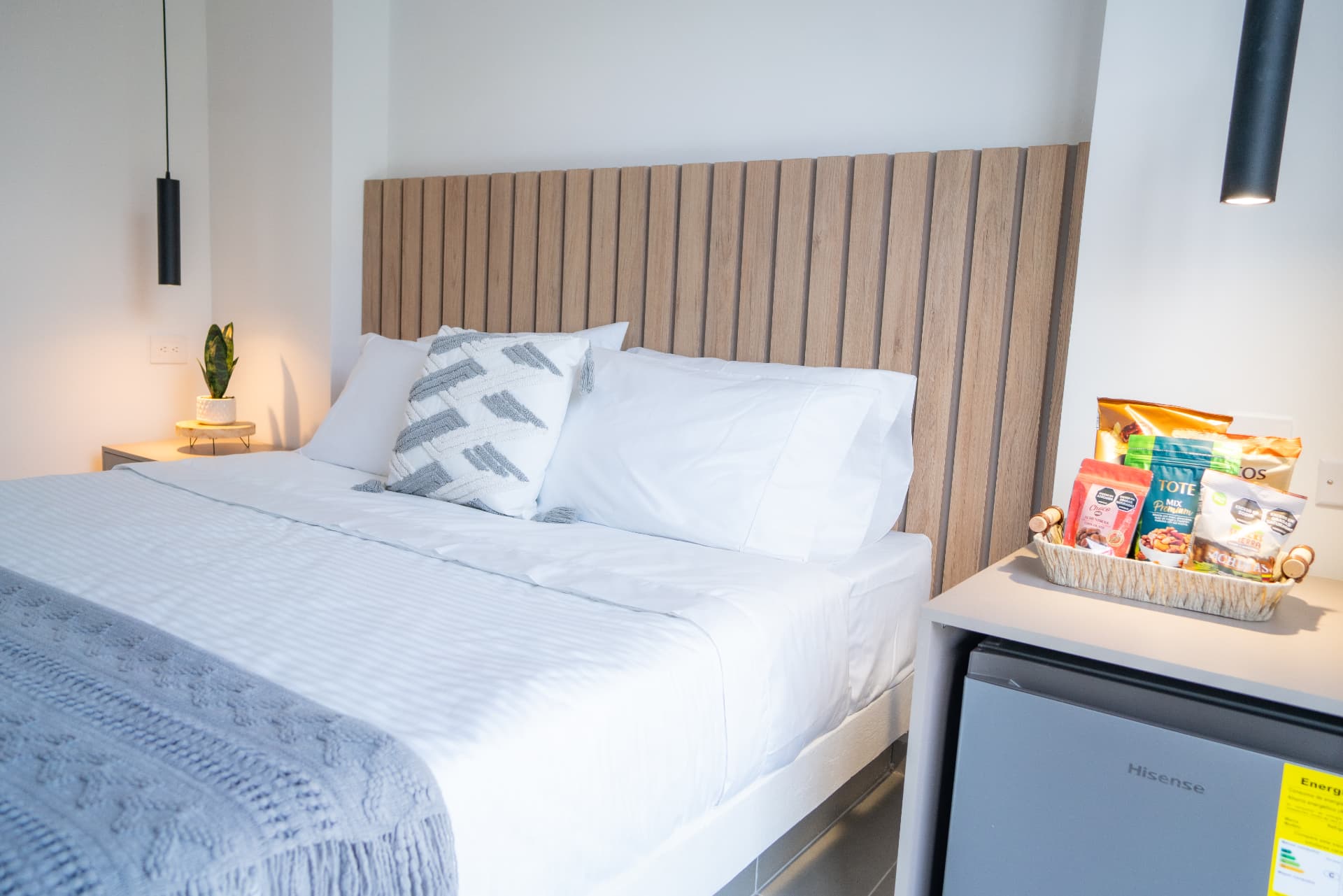 Habitación Superior — detalle de cabecero